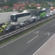 Obsedno stanje na cesti, kolone so kilometrske, do Kopra 2 uri in 7 minut